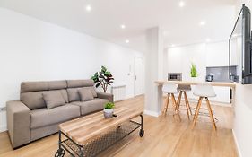 Trendy And Bright Apartment